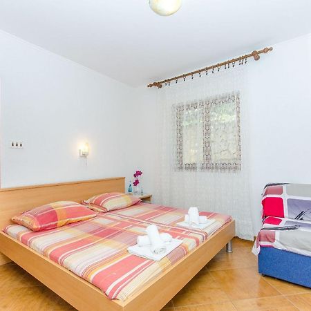 Apartments Moloco درفينيك المظهر الخارجي الصورة