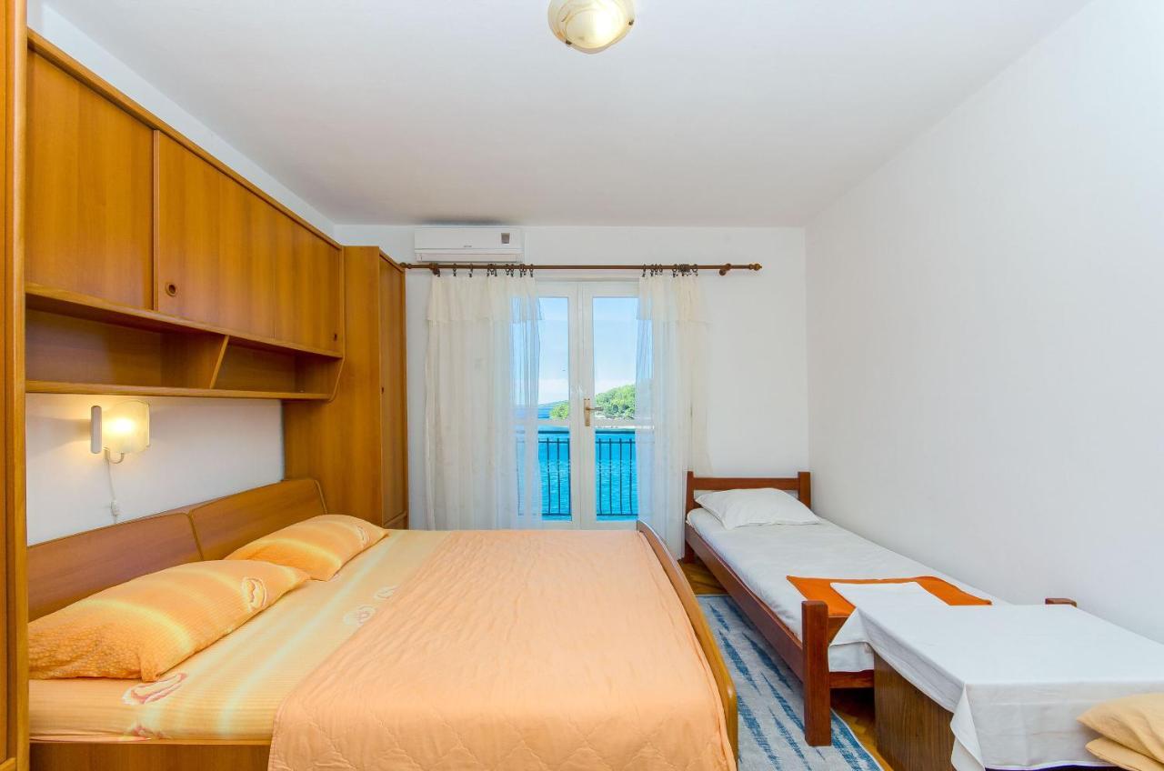 Apartments Moloco درفينيك المظهر الخارجي الصورة