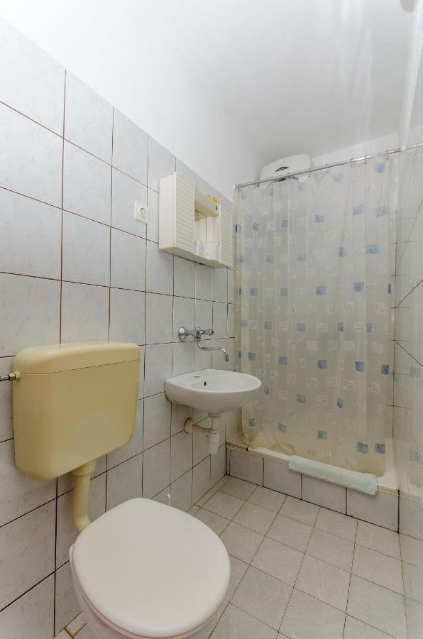 Apartments Moloco درفينيك المظهر الخارجي الصورة