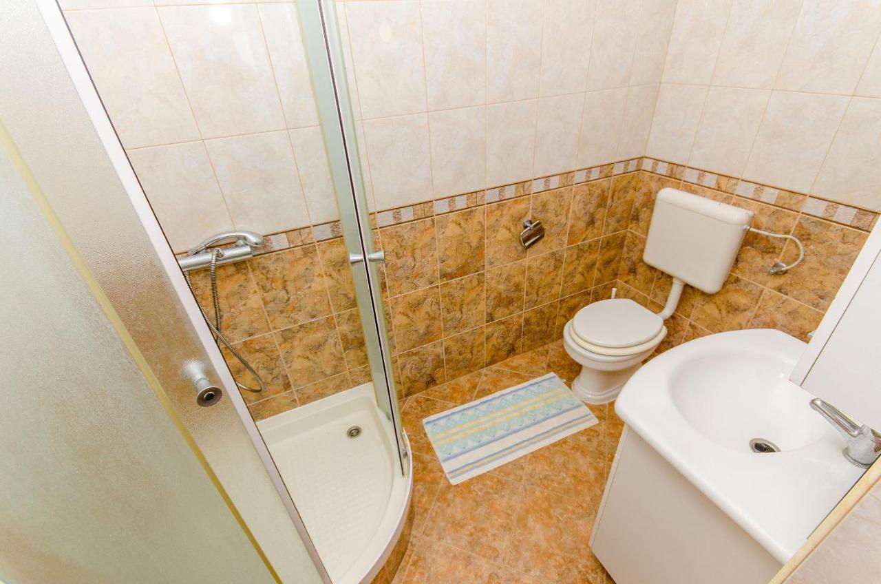 Apartments Moloco درفينيك المظهر الخارجي الصورة