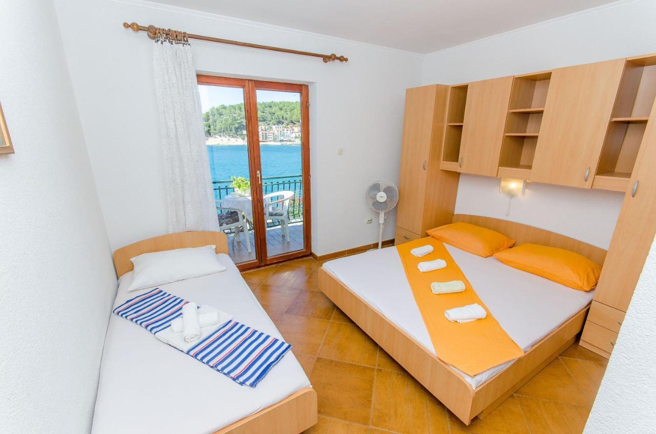 Apartments Moloco درفينيك المظهر الخارجي الصورة