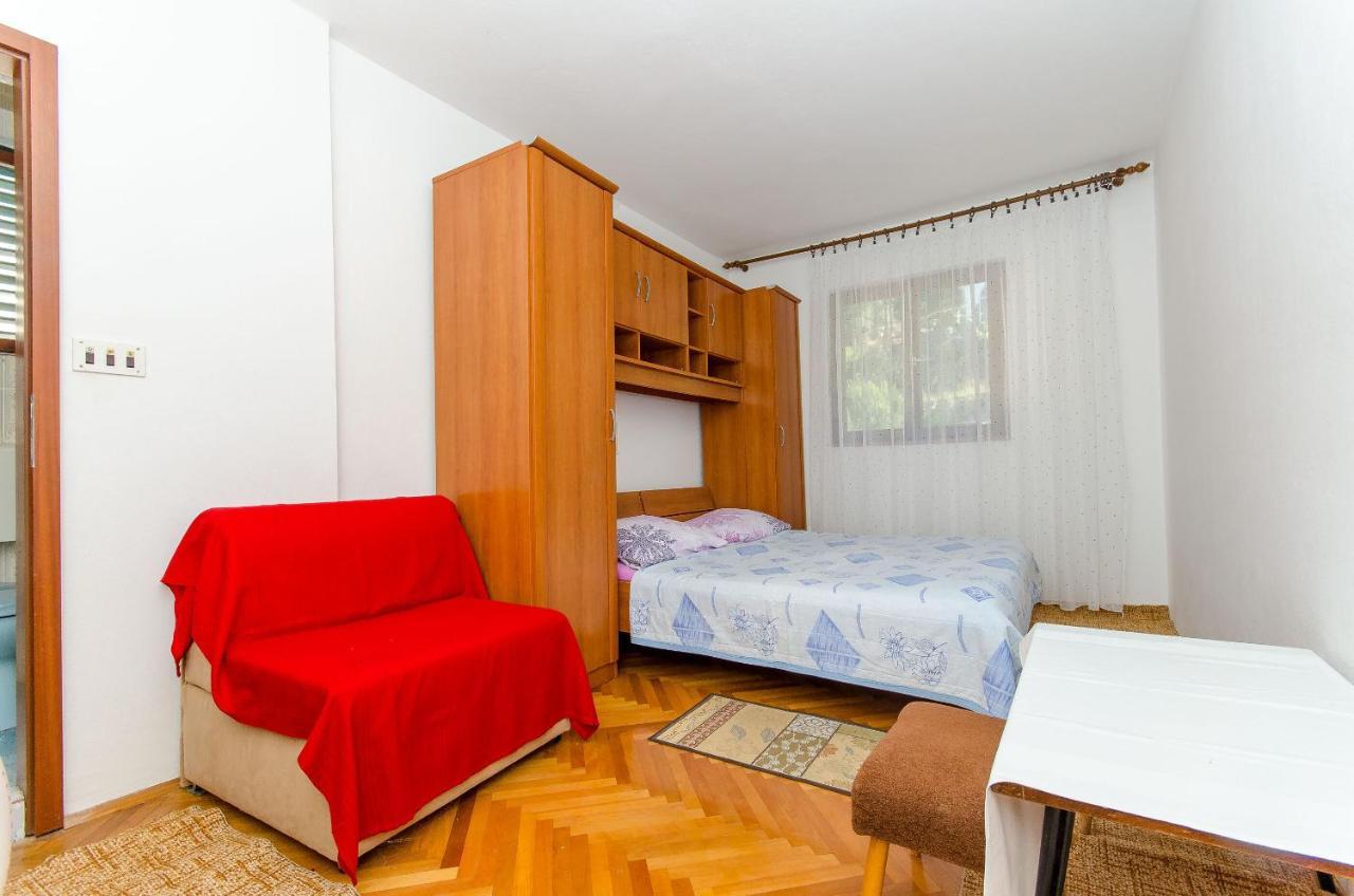 Apartments Moloco درفينيك المظهر الخارجي الصورة